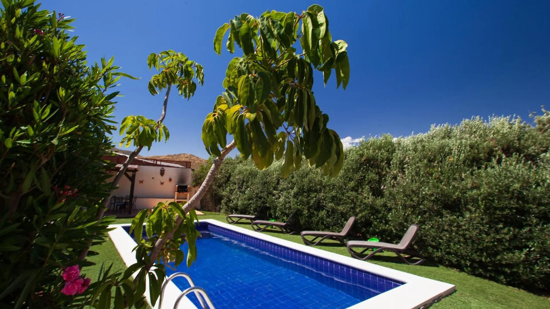 Cortijo Salobrena Villa